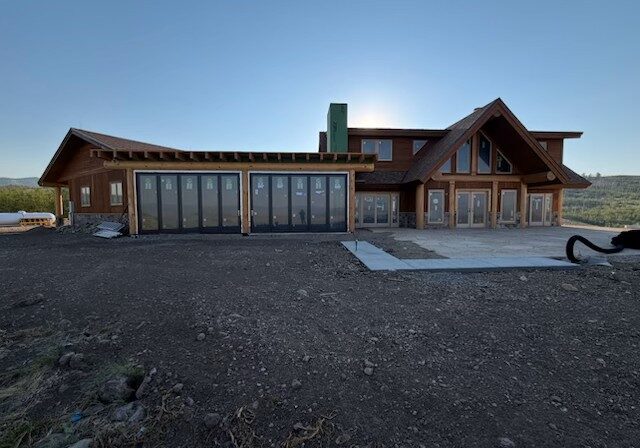 Custom mountain home exterior